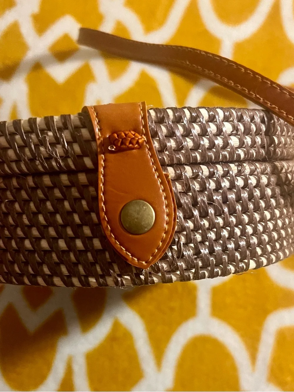Round Woven Crossbody Bag Brown/Beige Leather Detachable Strap, Lined Snap